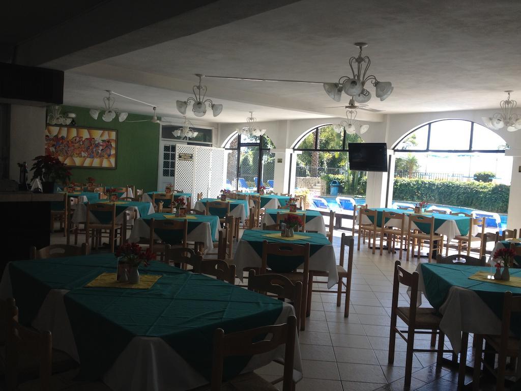 Hotel La Riviera De Atitlan باناخاتشيل المظهر الخارجي الصورة