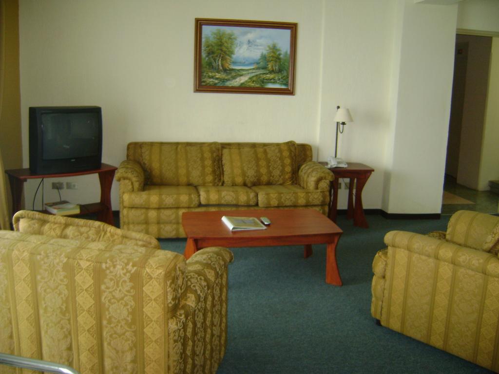 Hotel La Riviera De Atitlan باناخاتشيل المظهر الخارجي الصورة