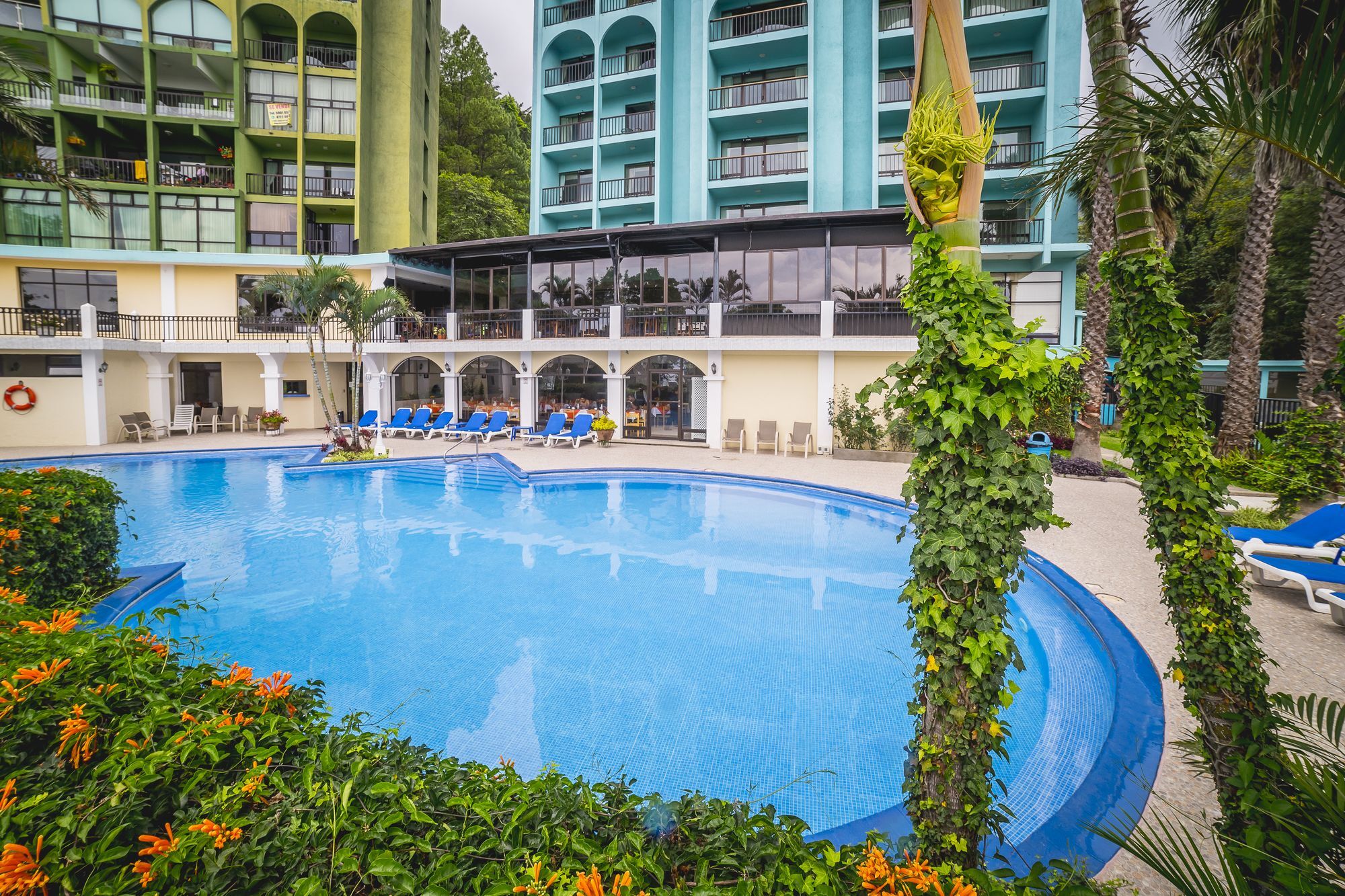 Hotel La Riviera De Atitlan باناخاتشيل المظهر الخارجي الصورة